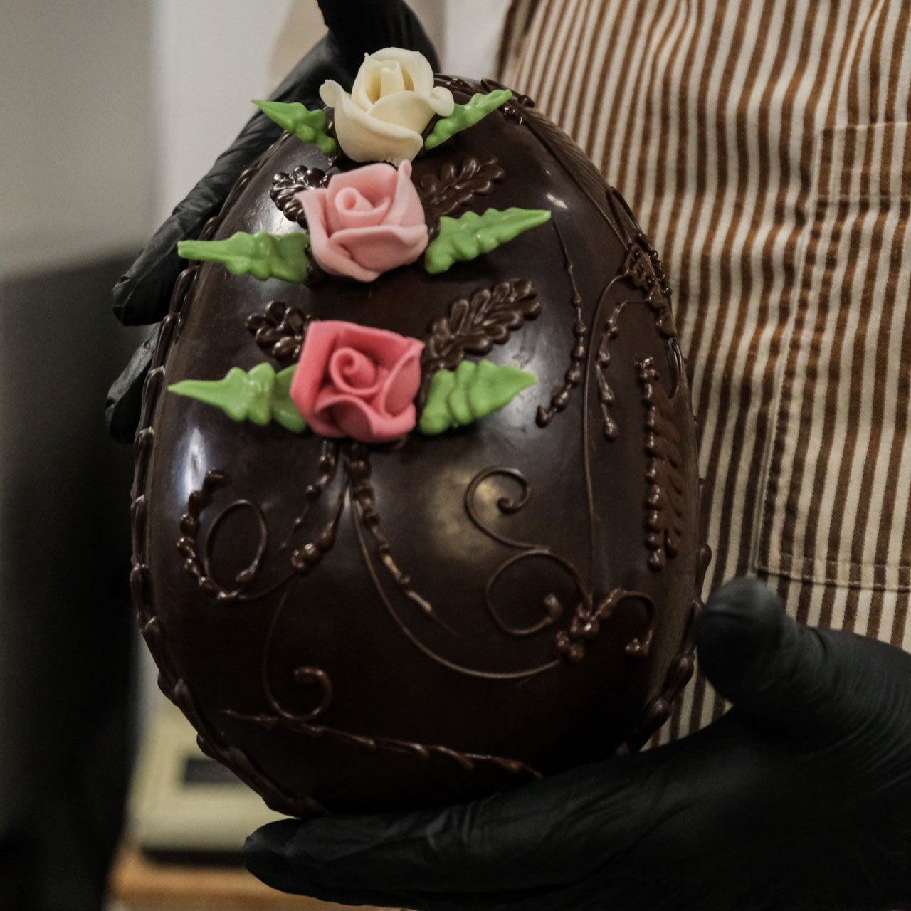 Ous de Pasqua decorats a ma (Reserva)